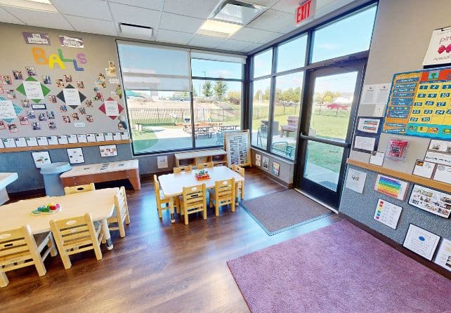 http://New%20Horizon%20Academy%20toddler%20classroom%20in%20West%20Des%20Moines,%20Iowa